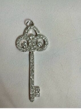 925 Sterling Silver Ornate Heart Key Pave Cubic Zirconia Pendant